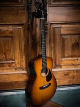 Load image into Gallery viewer, 2010 Collings 01 SB (Sunburst) OHSC
