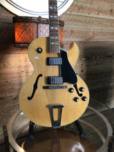 Load image into Gallery viewer, 1977 Gibson ES-175D &quot;Norlin Era&quot; (1970 - 1985)
